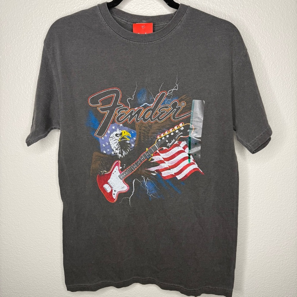 Fender‎ Logo T-Shirt in Gray